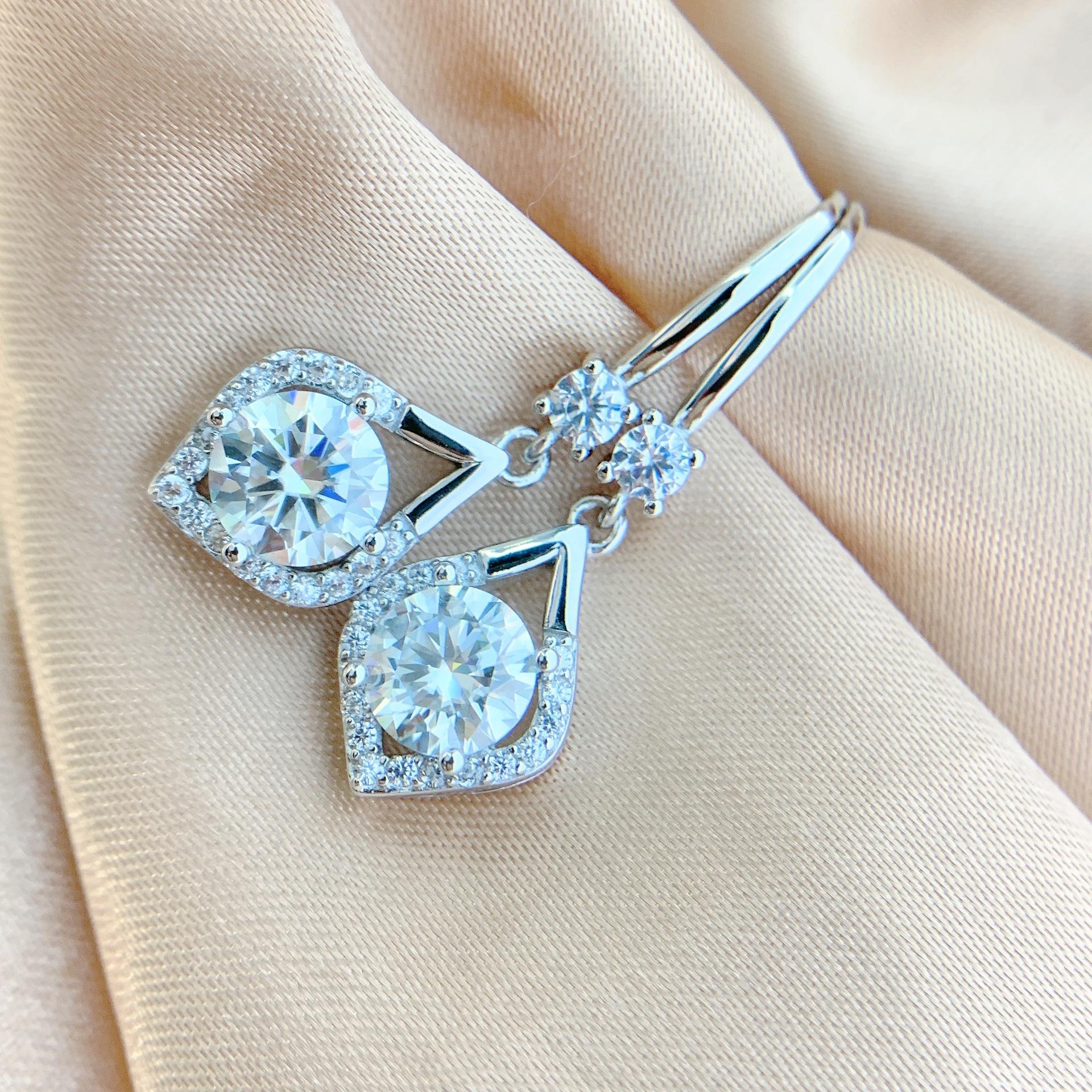 【E-078】925 Sterling Silver Moissanite Earrings