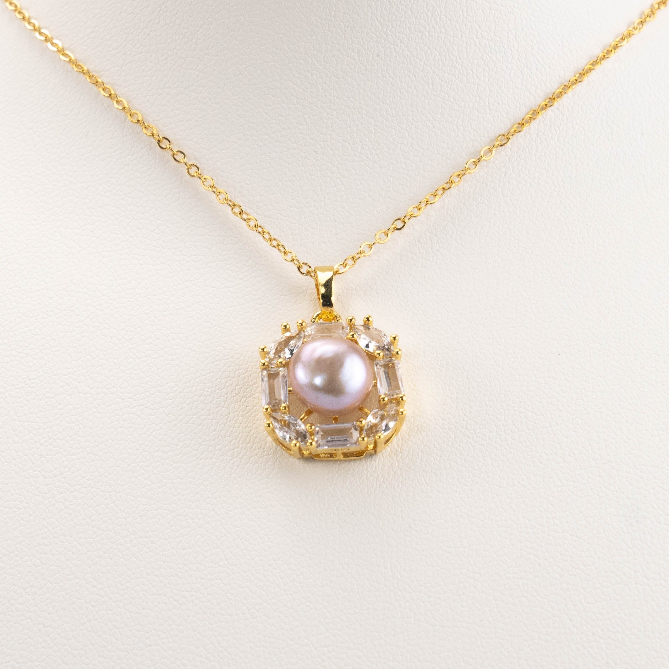 【N-001】Fresh water pearl necklace