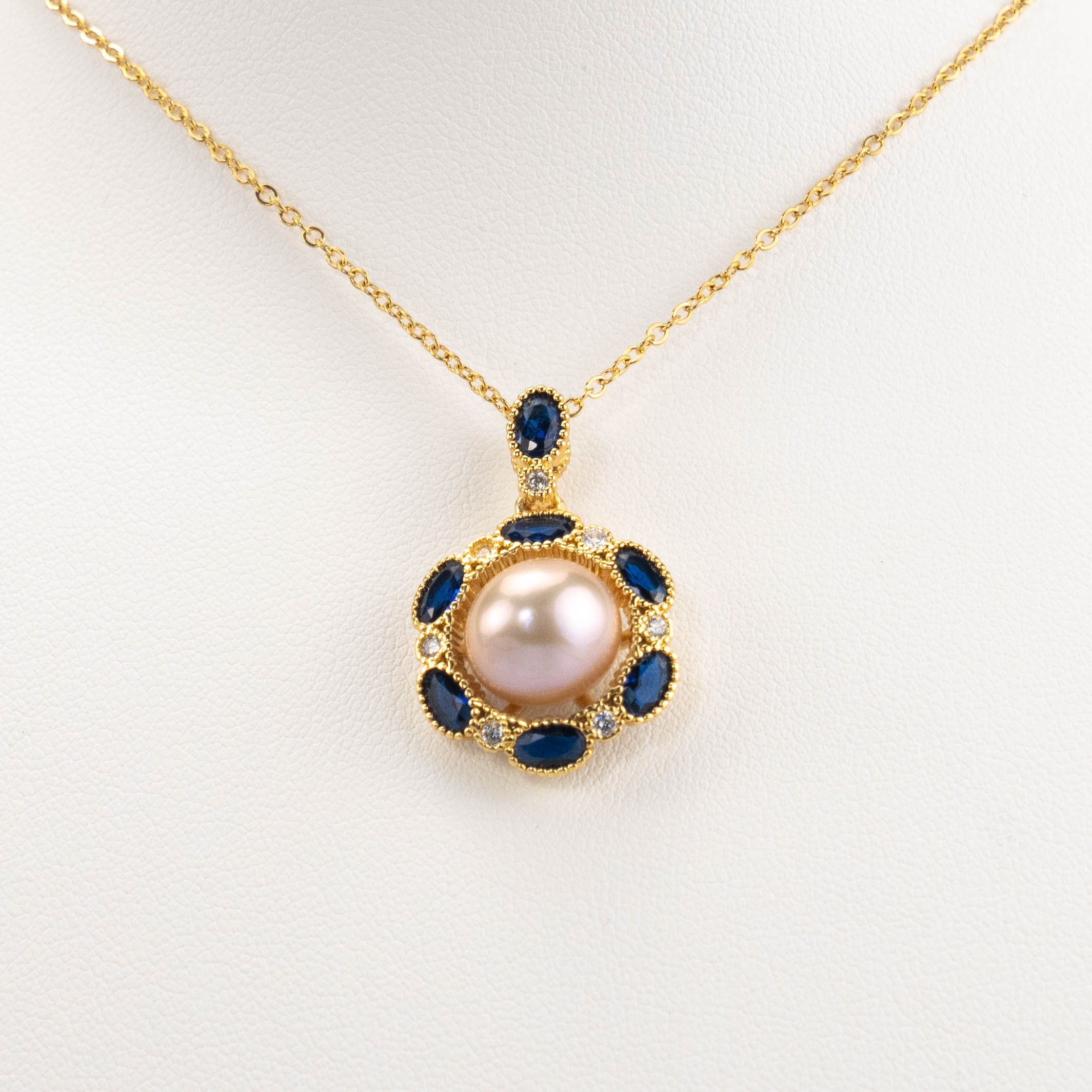 【N-002】Fresh water pearl necklace