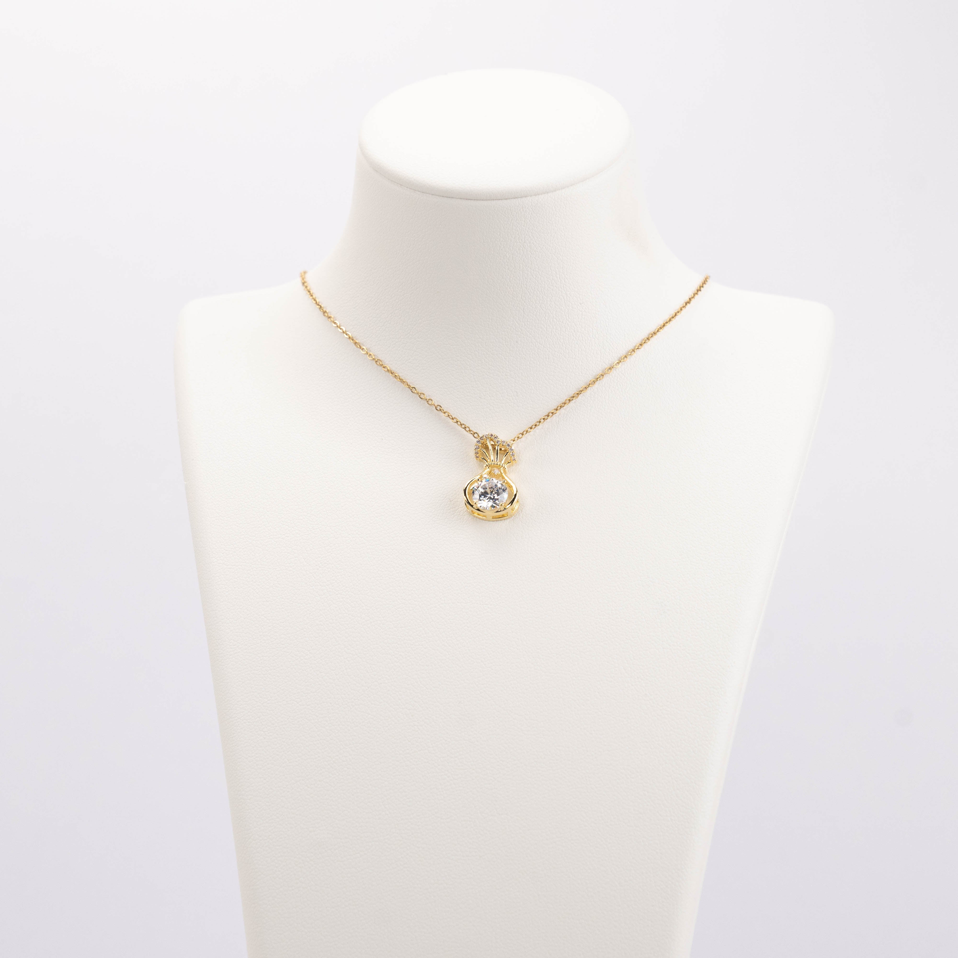 【N-DZR768】Plated 14k Gold Zircon Necklace