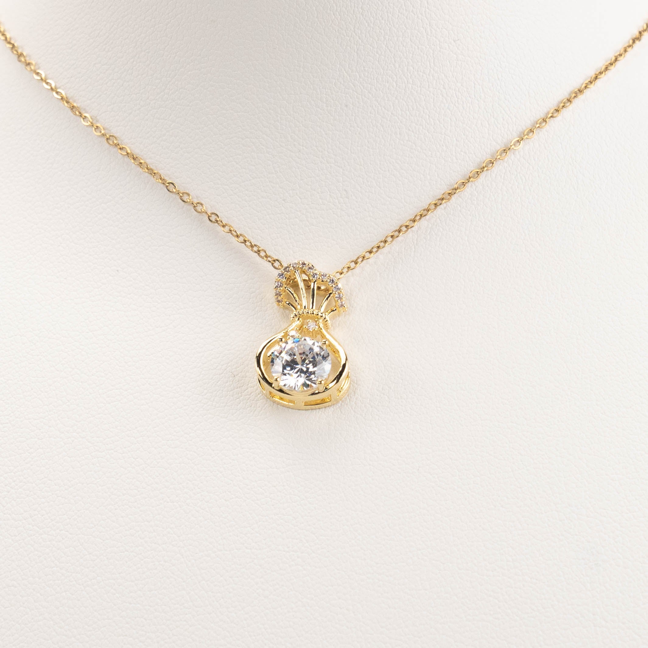 【N-DZR768】Plated 14k Gold Zircon Necklace